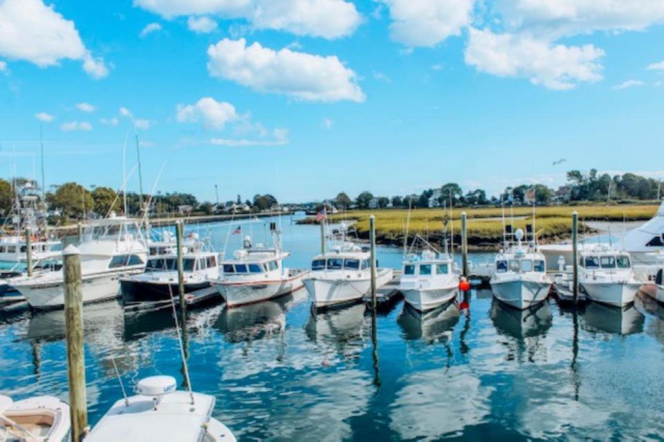 The Hotel At Cape Ann Marina グロスター エクステリア 写真