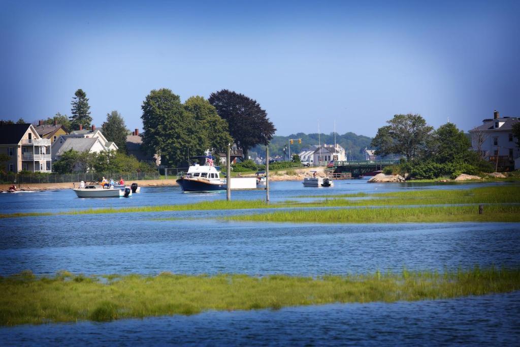 The Hotel At Cape Ann Marina グロスター エクステリア 写真